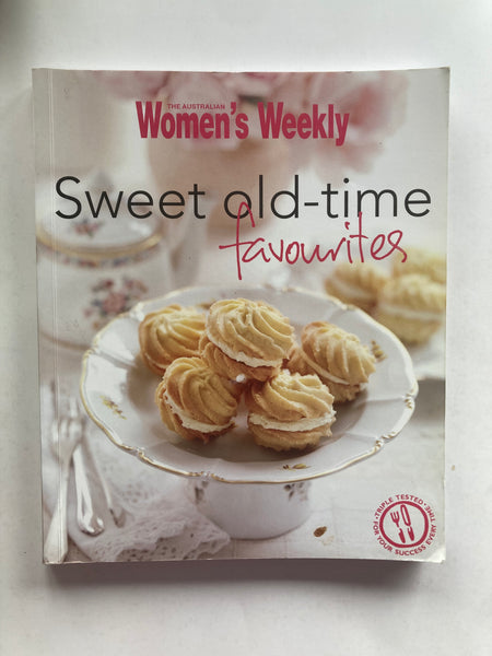 Sweet Old-Time Favourites - The Australian Women's Weekly Cookbook Baking